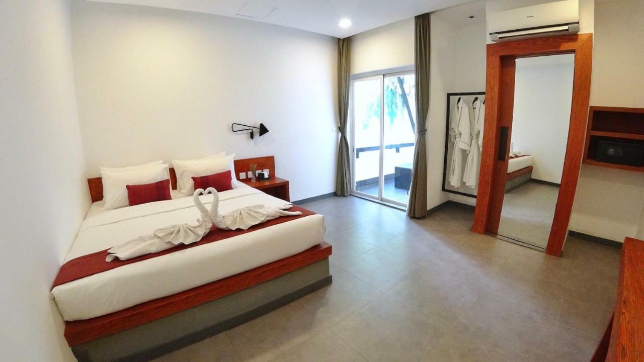 פנום פן Hotel Records מראה חיצוני תמונה