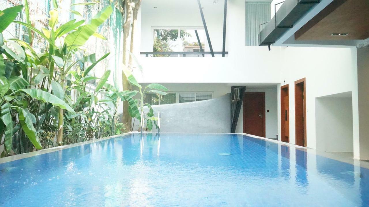 פנום פן Hotel Records מראה חיצוני תמונה